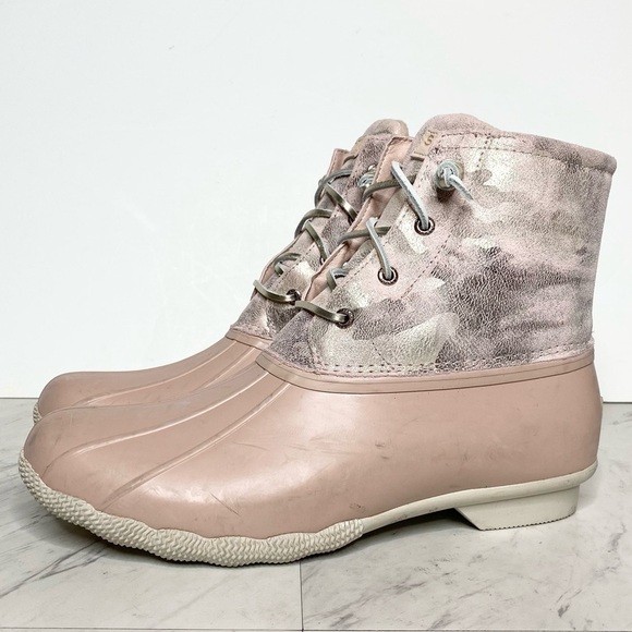 Sperry Saltwater Pink Camo Waterproof Duck Boot 12 - Picture 1 of 14
